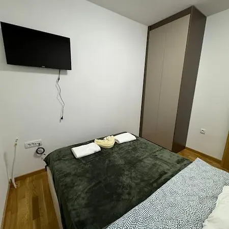 Royal Queen Apartment